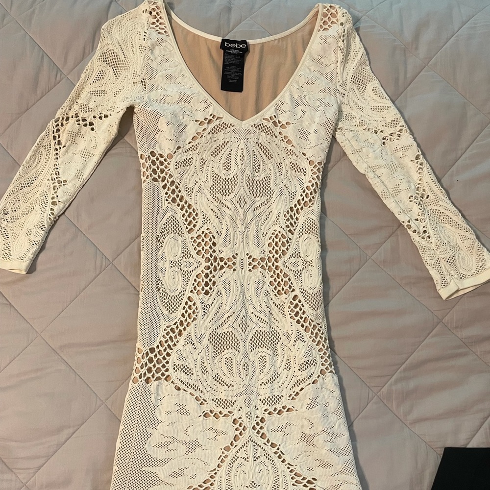 Bebe Mini Long sleeve dress